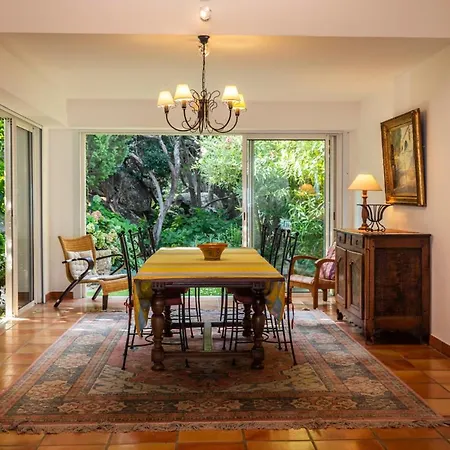 Sleeps 13 Pool Air Con Wifi Villa Verghia