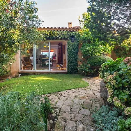 Sleeps 13 Pool Air Con Wifi Villa Verghia